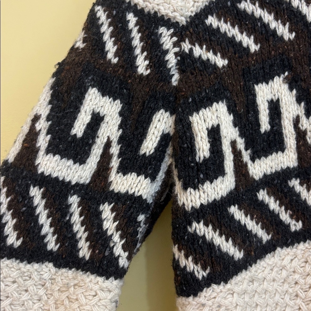 Vince | Cream Black Chunky Knit Shawl Fisherman Grandpa Wool Blend Cardigan L - Picture 8 of 17
